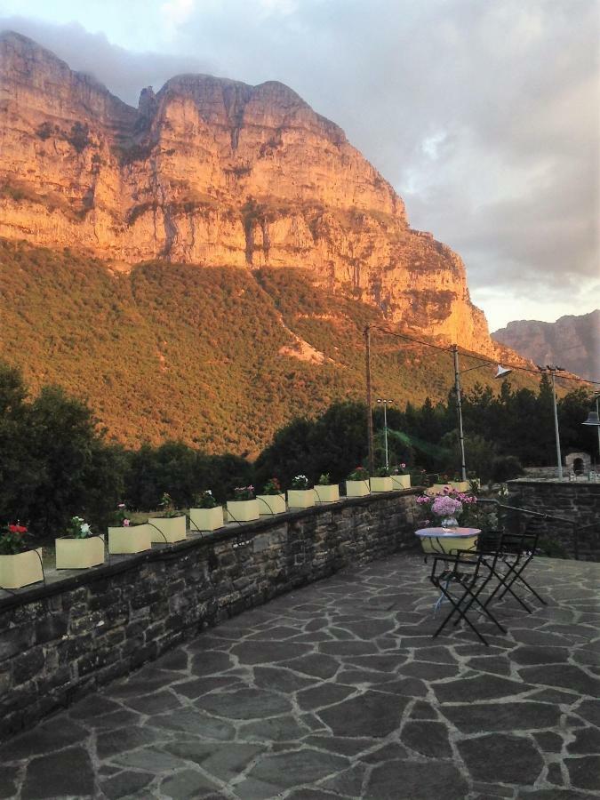 Villa Papigo Stonehouse Exterior foto